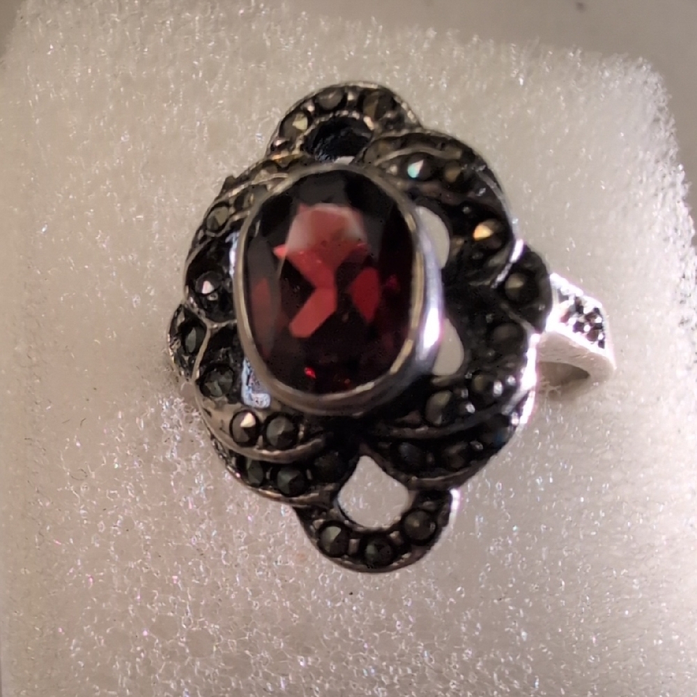Sterling Silver Garnet And Marcasite Gemstone Ring